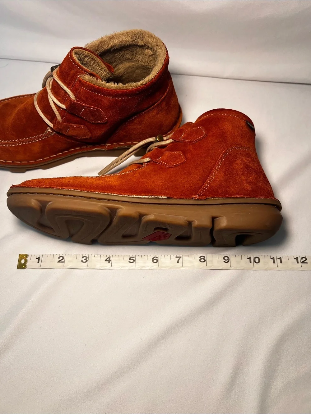 On Foot Men's Suede Chukka Boots in Rust with Fur Lining EU size 40